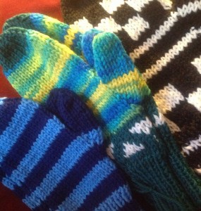 charity mittens285x300